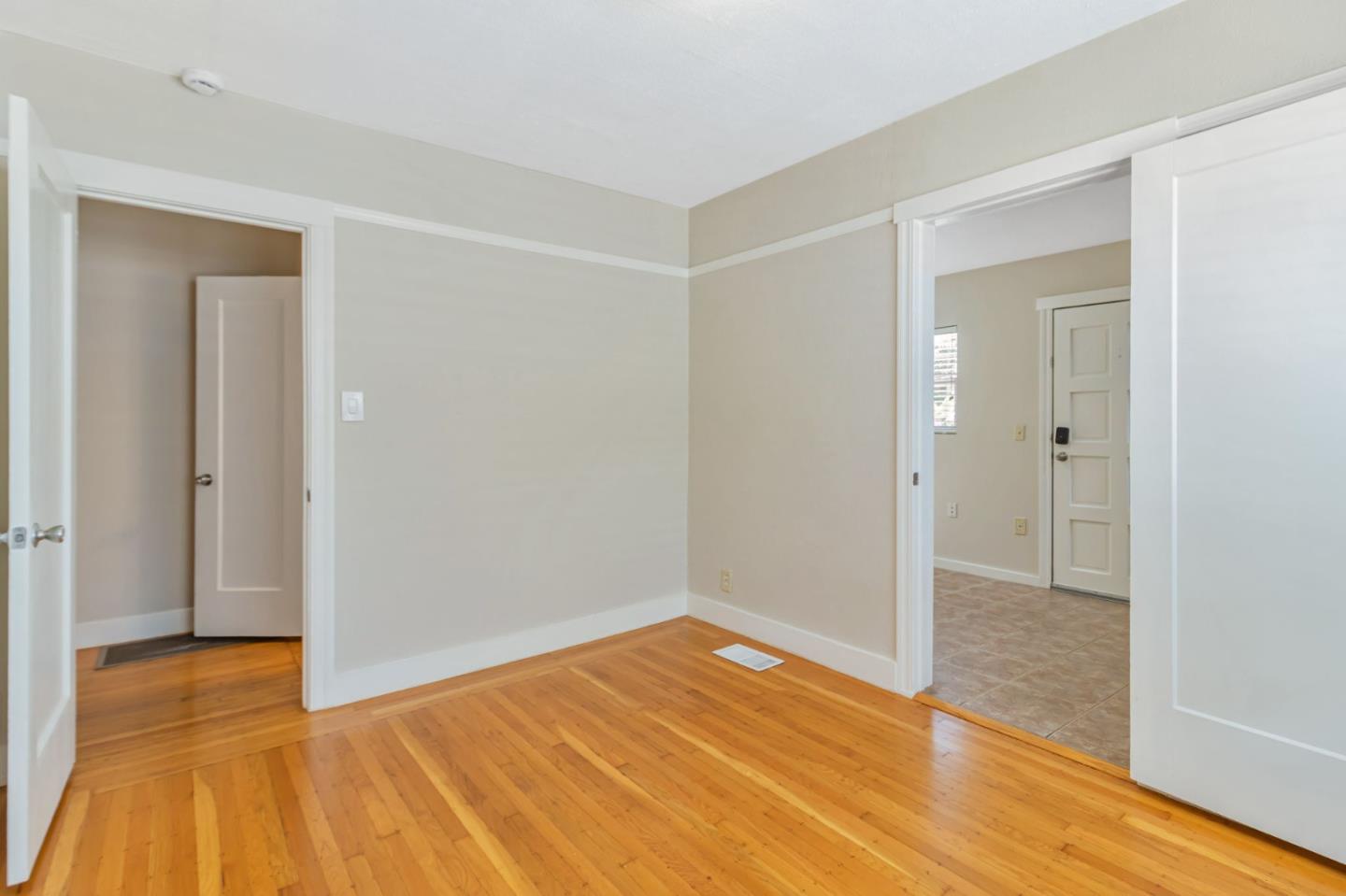 Detail Gallery Image 13 of 20 For 4431 Penniman Ave, Oakland,  CA 94619 - 3 Beds | 2 Baths