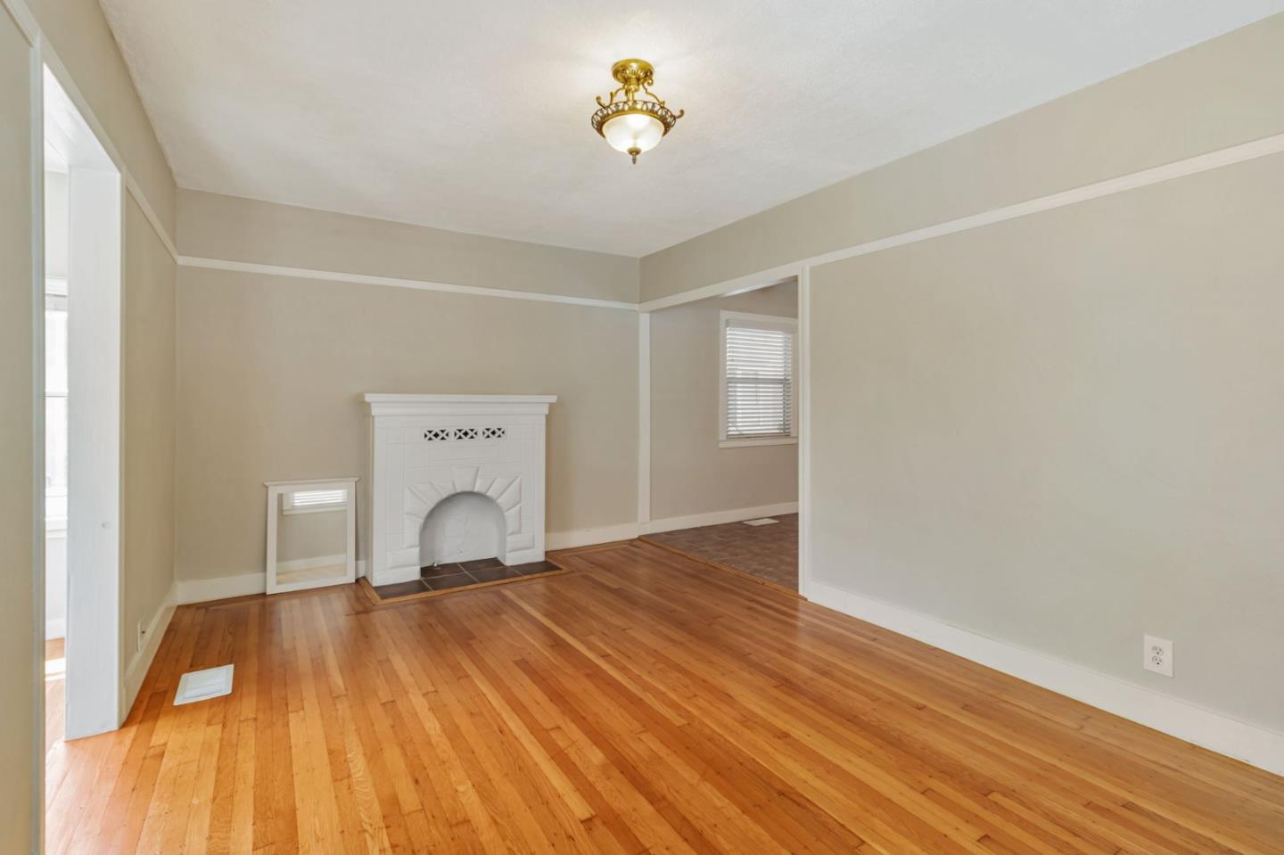 Detail Gallery Image 6 of 20 For 4431 Penniman Ave, Oakland,  CA 94619 - 3 Beds | 2 Baths