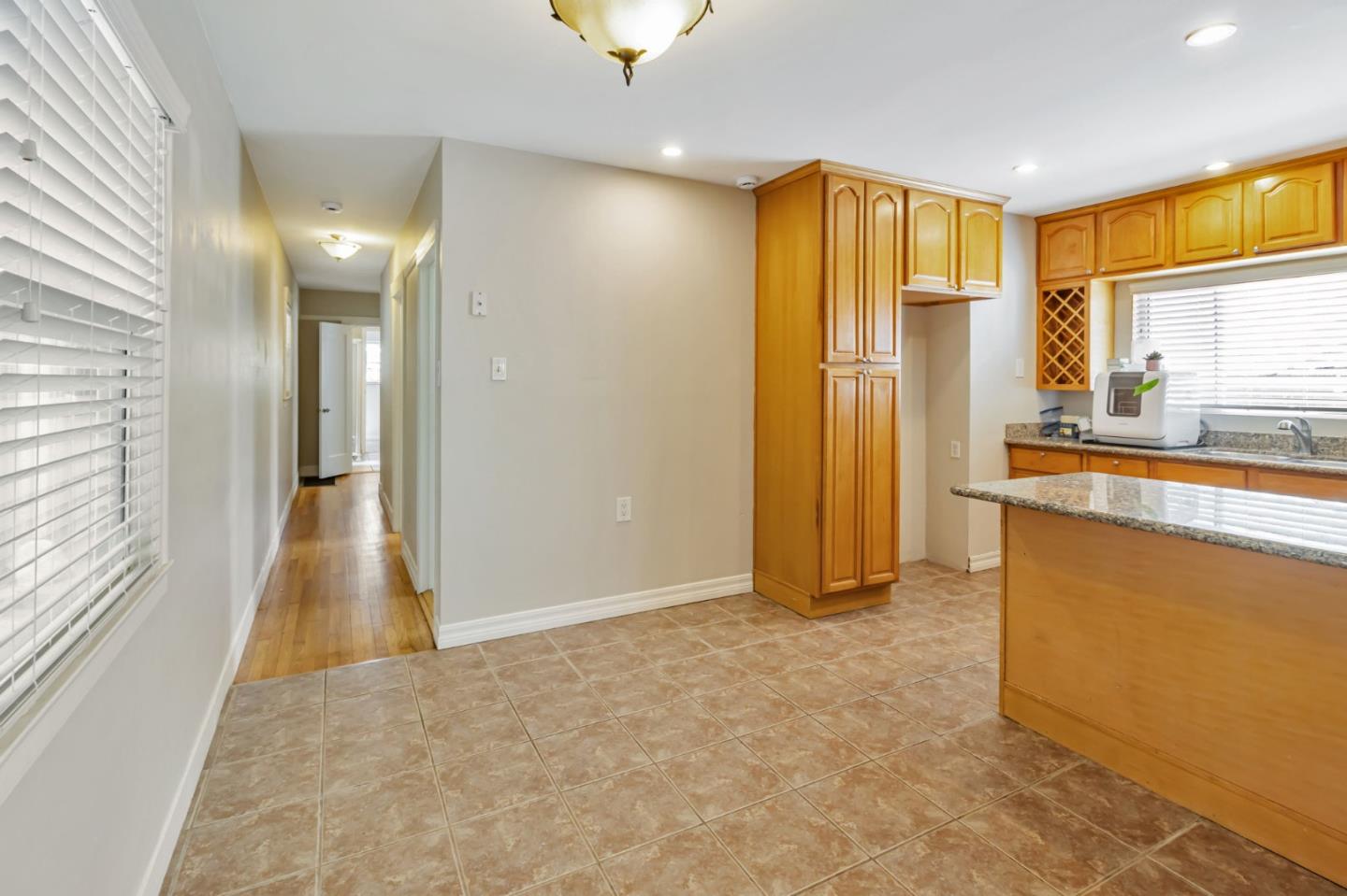 Detail Gallery Image 9 of 20 For 4431 Penniman Ave, Oakland,  CA 94619 - 3 Beds | 2 Baths