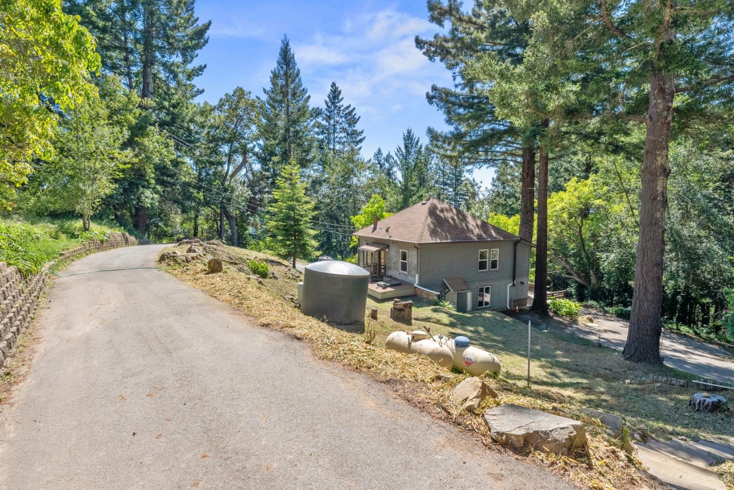 Detail Gallery Image 68 of 74 For 50 Ocean View Rd, Los Gatos,  CA 95033 - 2 Beds | 1/1 Baths