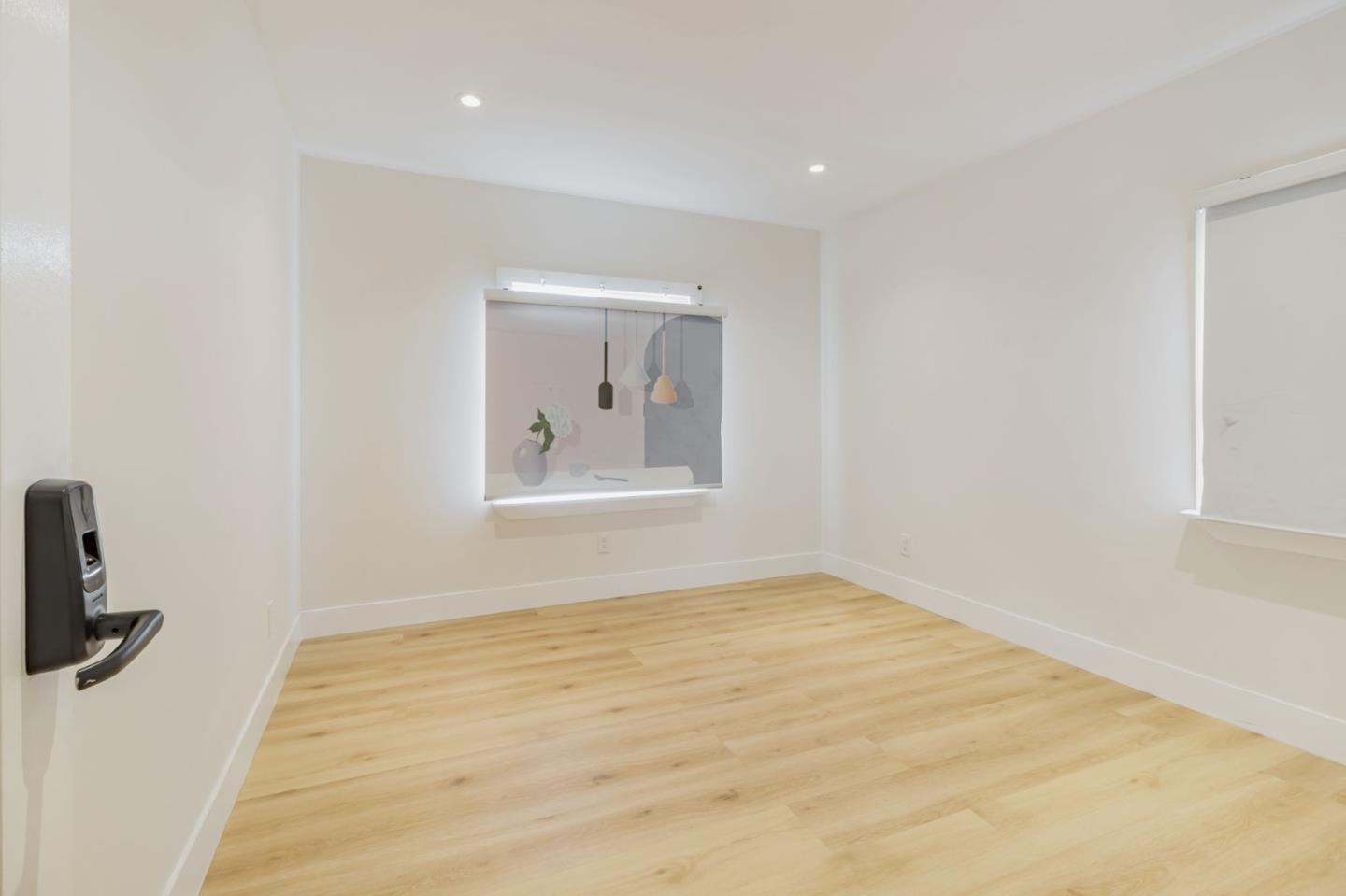 Detail Gallery Image 13 of 20 For 2075 83rd Ave, Oakland,  CA 94621 - 3 Beds | 2 Baths