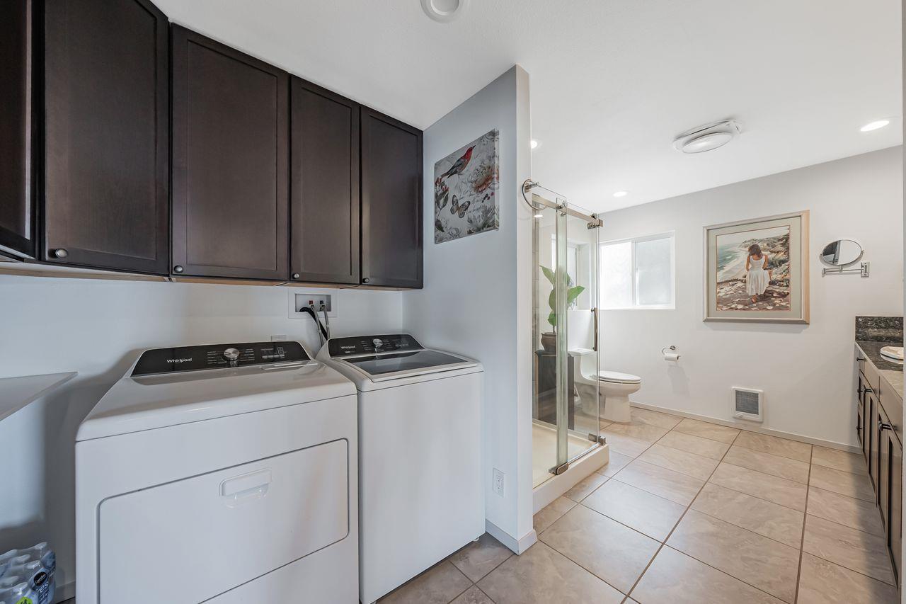 Detail Gallery Image 25 of 72 For 12340 Lakeshore Dr, Clearlake Park,  CA 95424 - 3 Beds | 2 Baths