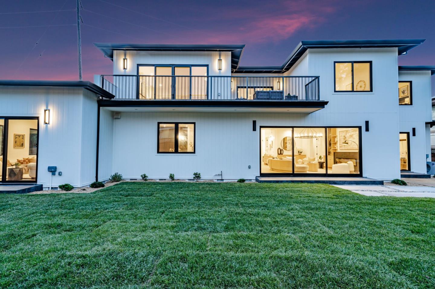 Detail Gallery Image 115 of 122 For 1879 Hull Ave, Redwood City,  CA 94061 - 6 Beds | 6/1 Baths