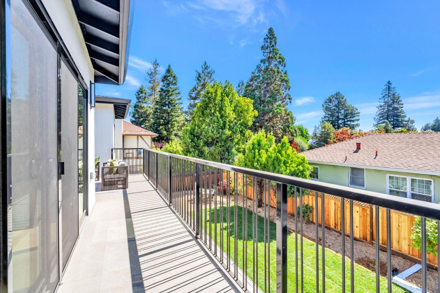 Detail Gallery Image 47 of 122 For 1879 Hull Ave, Redwood City,  CA 94061 - 6 Beds | 6/1 Baths