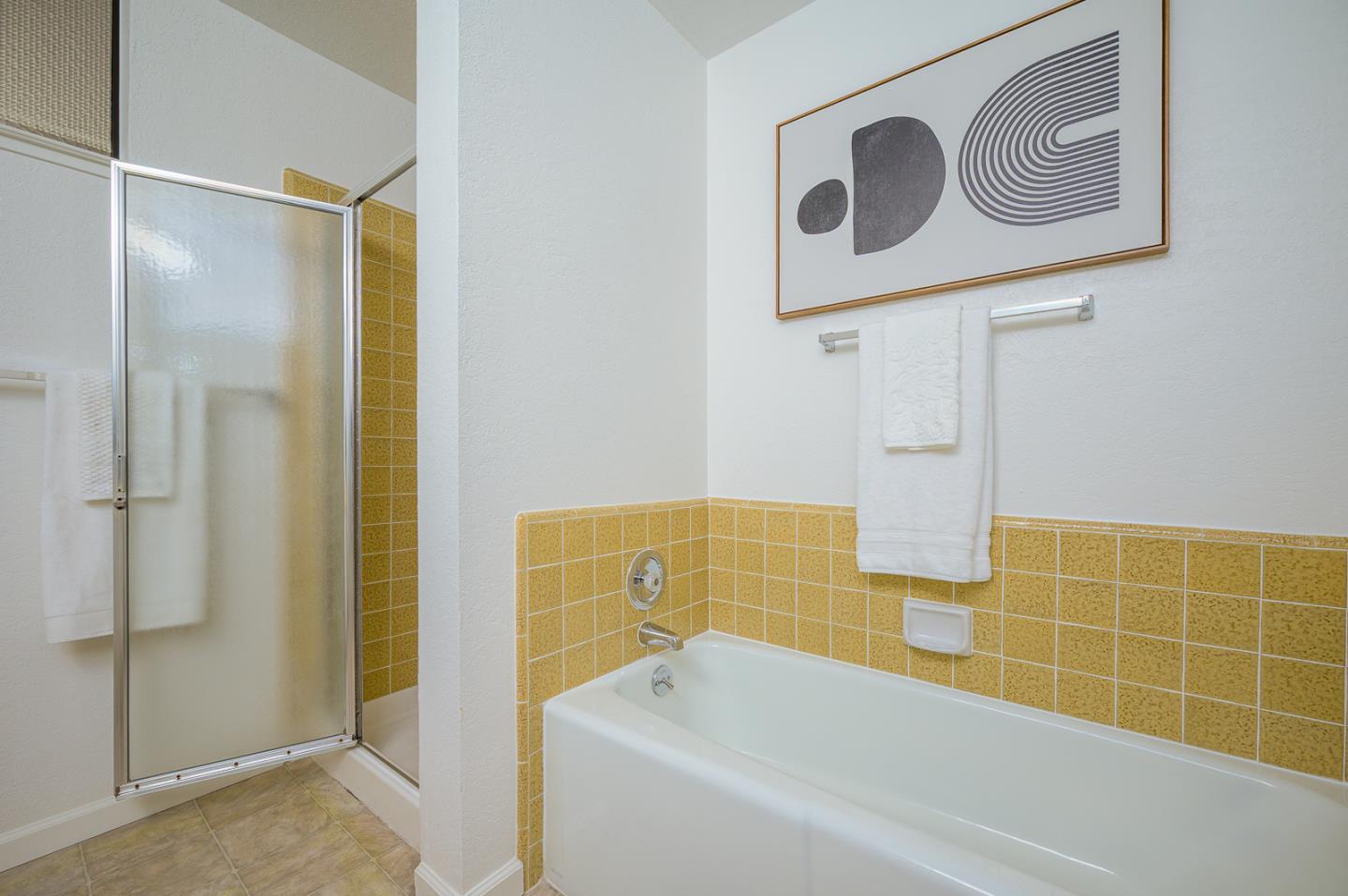Detail Gallery Image 19 of 32 For 1280 Sharon Park Dr #27,  Menlo Park,  CA 94025 - 2 Beds | 2 Baths