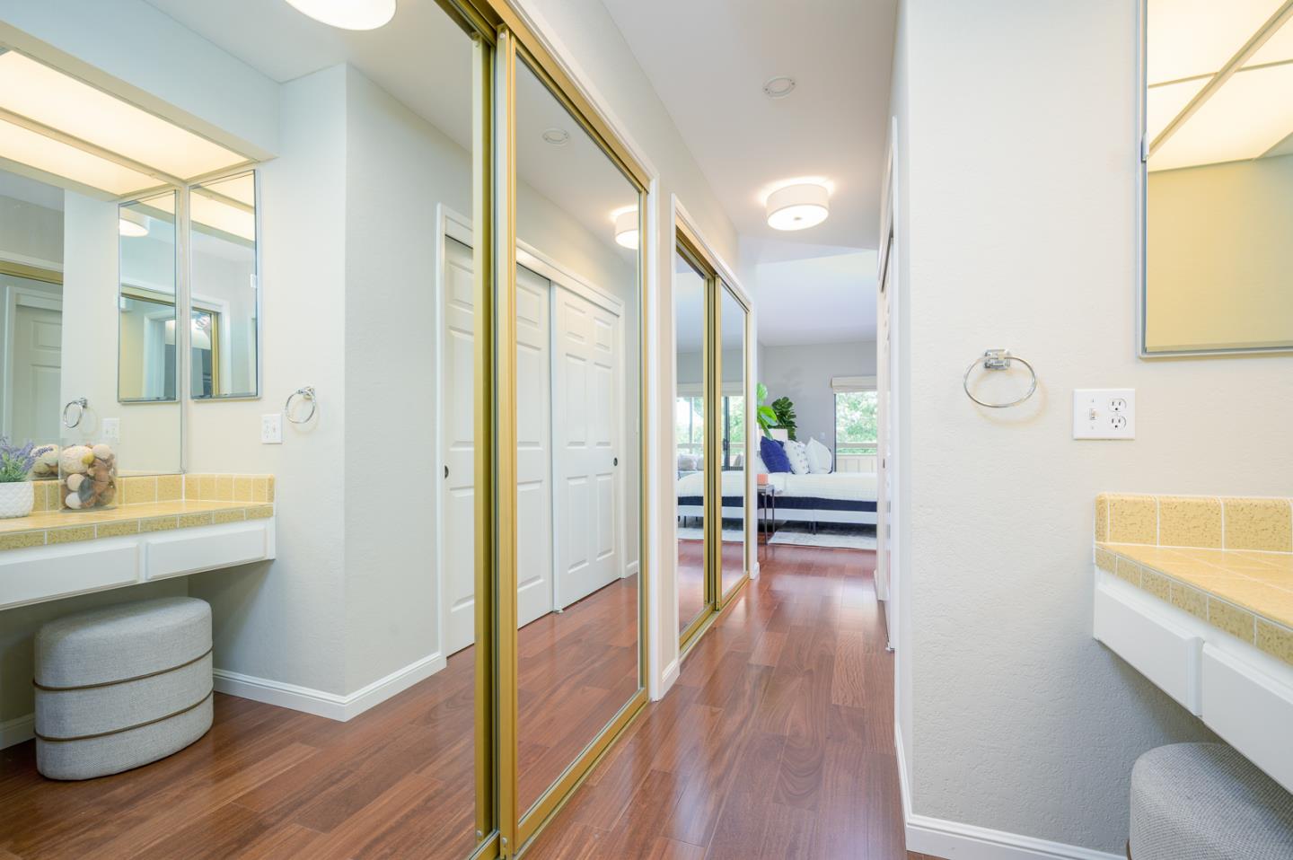 Detail Gallery Image 20 of 32 For 1280 Sharon Park Dr #27,  Menlo Park,  CA 94025 - 2 Beds | 2 Baths