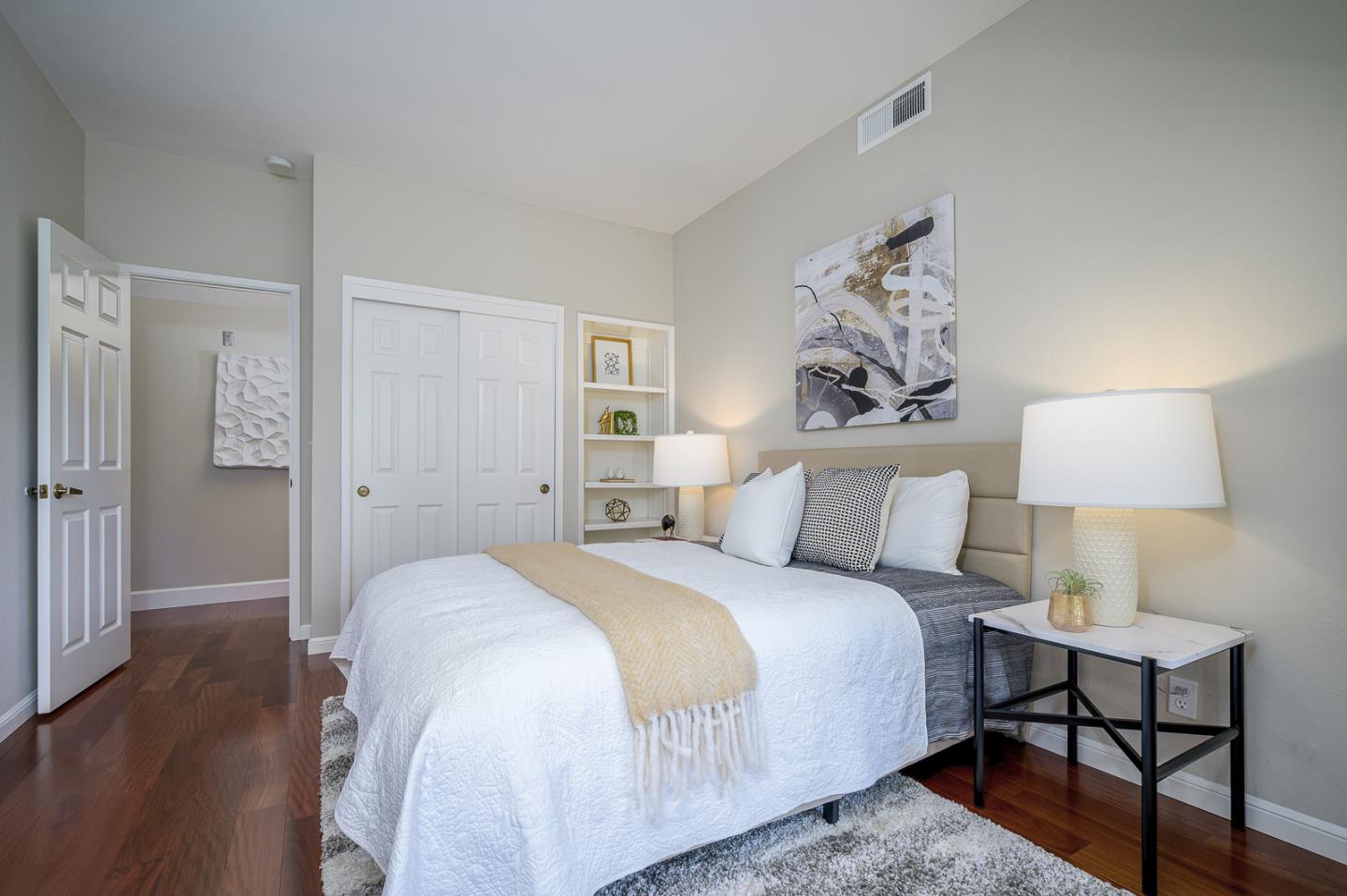 Detail Gallery Image 22 of 32 For 1280 Sharon Park Dr #27,  Menlo Park,  CA 94025 - 2 Beds | 2 Baths