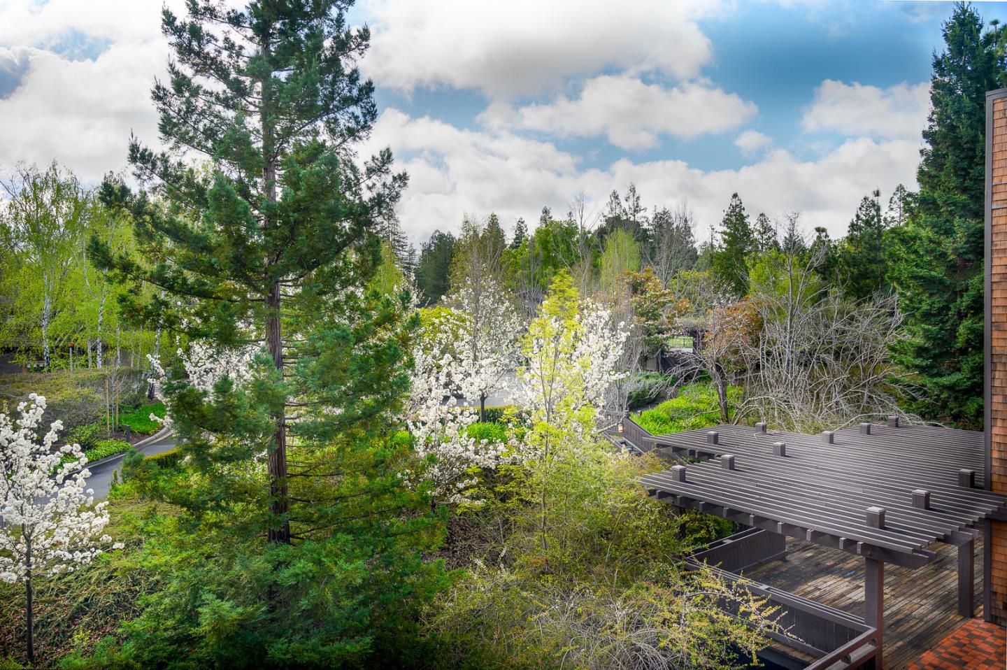 Detail Gallery Image 3 of 32 For 1280 Sharon Park Dr #27,  Menlo Park,  CA 94025 - 2 Beds | 2 Baths