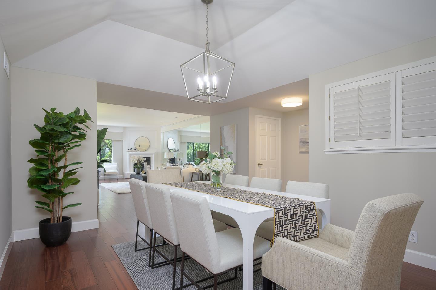 Detail Gallery Image 9 of 32 For 1280 Sharon Park Dr #27,  Menlo Park,  CA 94025 - 2 Beds | 2 Baths
