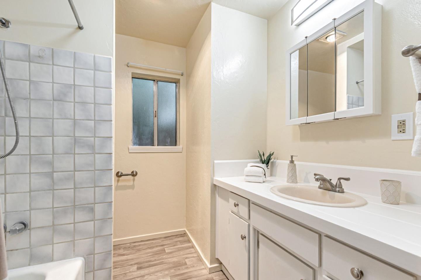Detail Gallery Image 37 of 77 For 4865 Highway 9, Felton,  CA 95018 - 4 Beds | 3 Baths