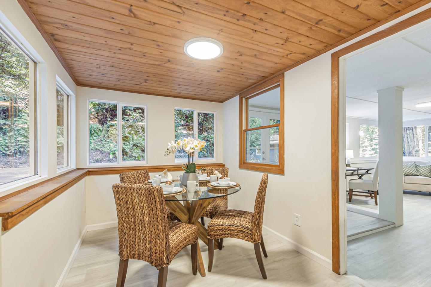 Detail Gallery Image 5 of 77 For 4865 Highway 9, Felton,  CA 95018 - 4 Beds | 3 Baths