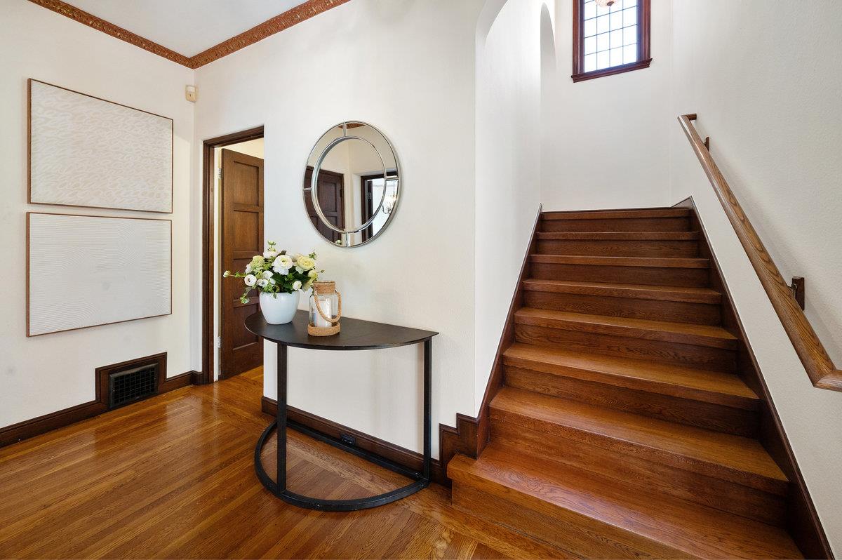 Detail Gallery Image 21 of 56 For 706 Edgewood Rd, San Mateo,  CA 94402 - 3 Beds | 2 Baths