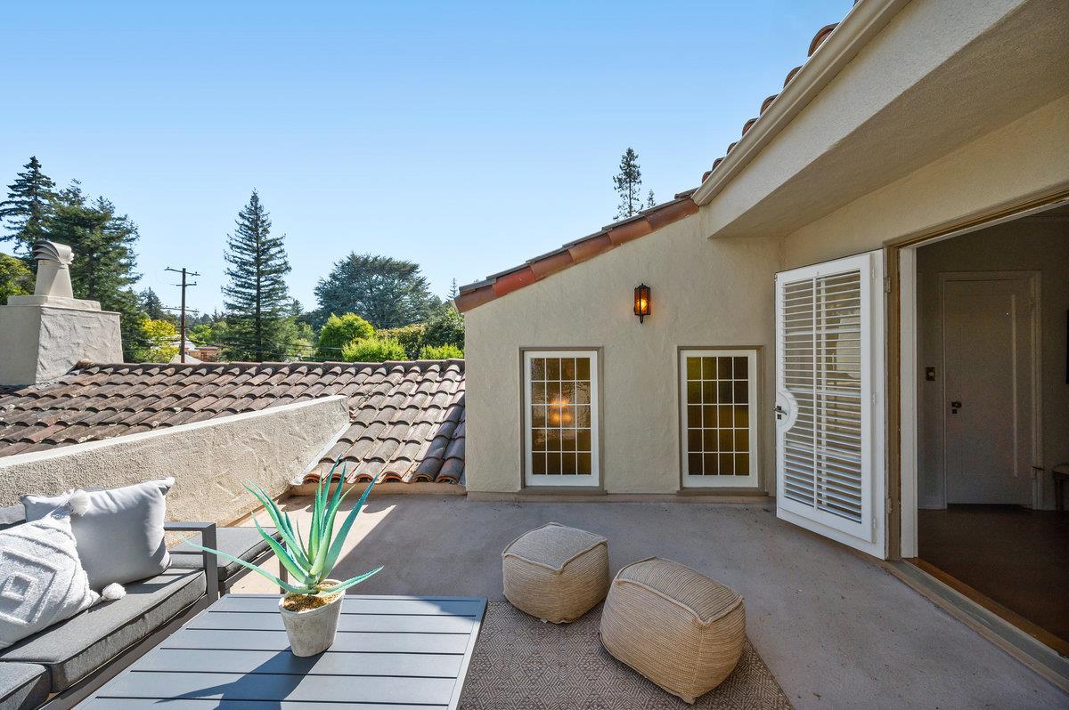 Detail Gallery Image 36 of 56 For 706 Edgewood Rd, San Mateo,  CA 94402 - 3 Beds | 2 Baths