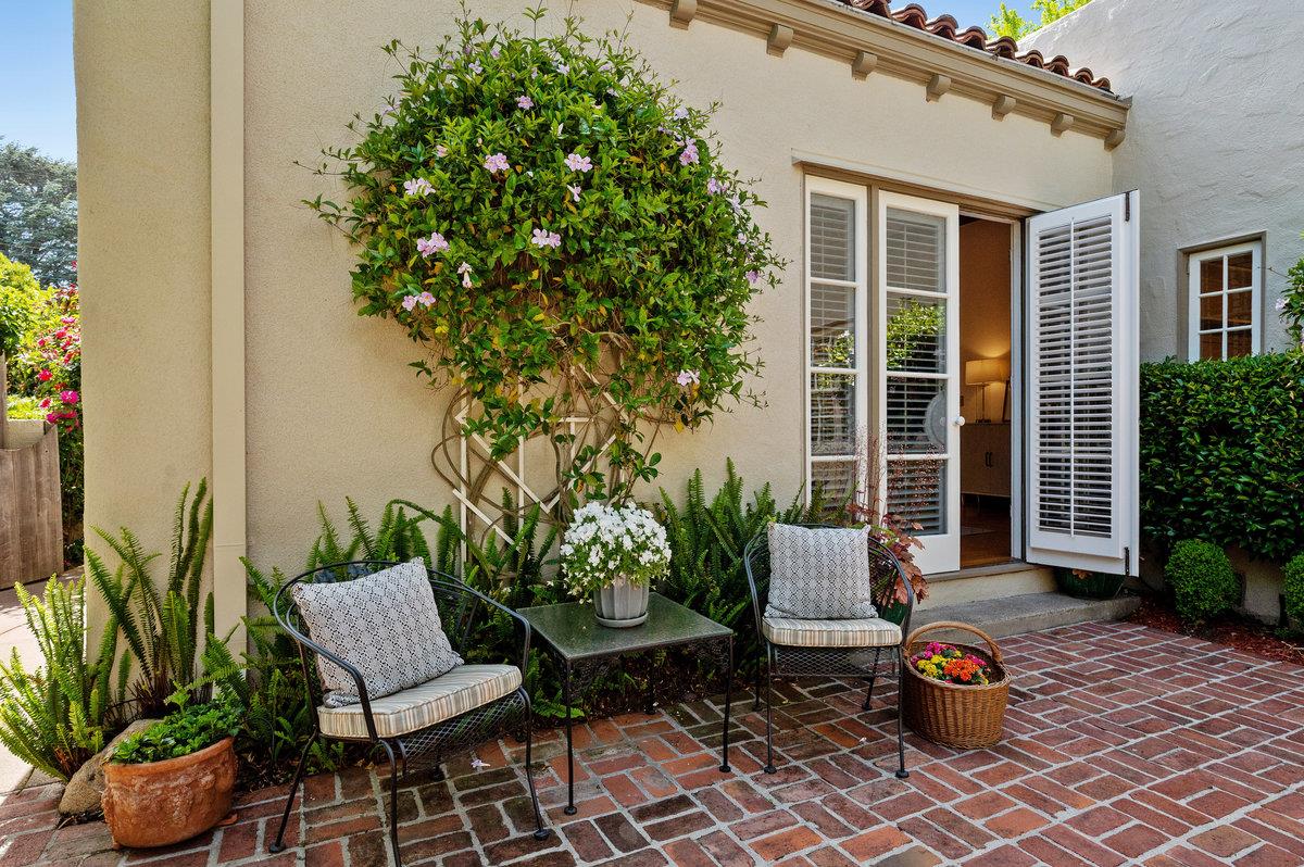 Detail Gallery Image 42 of 56 For 706 Edgewood Rd, San Mateo,  CA 94402 - 3 Beds | 2 Baths