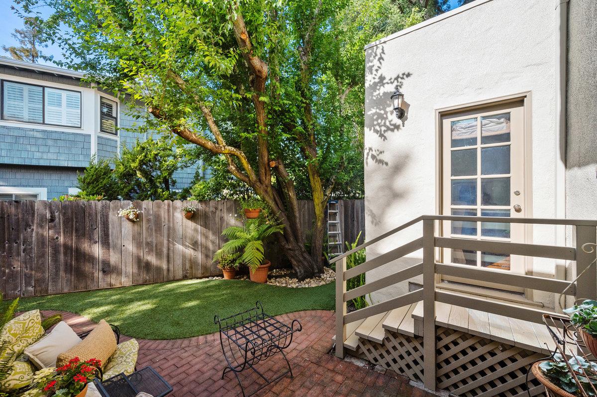 Detail Gallery Image 43 of 56 For 706 Edgewood Rd, San Mateo,  CA 94402 - 3 Beds | 2 Baths