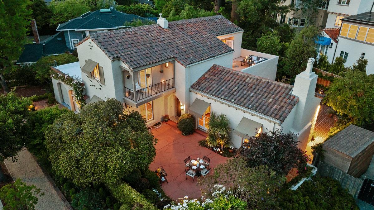 Detail Gallery Image 51 of 56 For 706 Edgewood Rd, San Mateo,  CA 94402 - 3 Beds | 2 Baths