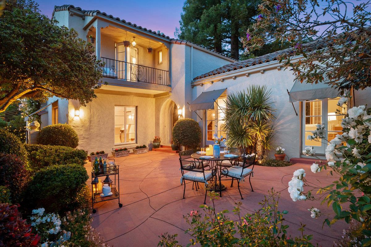 Detail Gallery Image 6 of 56 For 706 Edgewood Rd, San Mateo,  CA 94402 - 3 Beds | 2 Baths