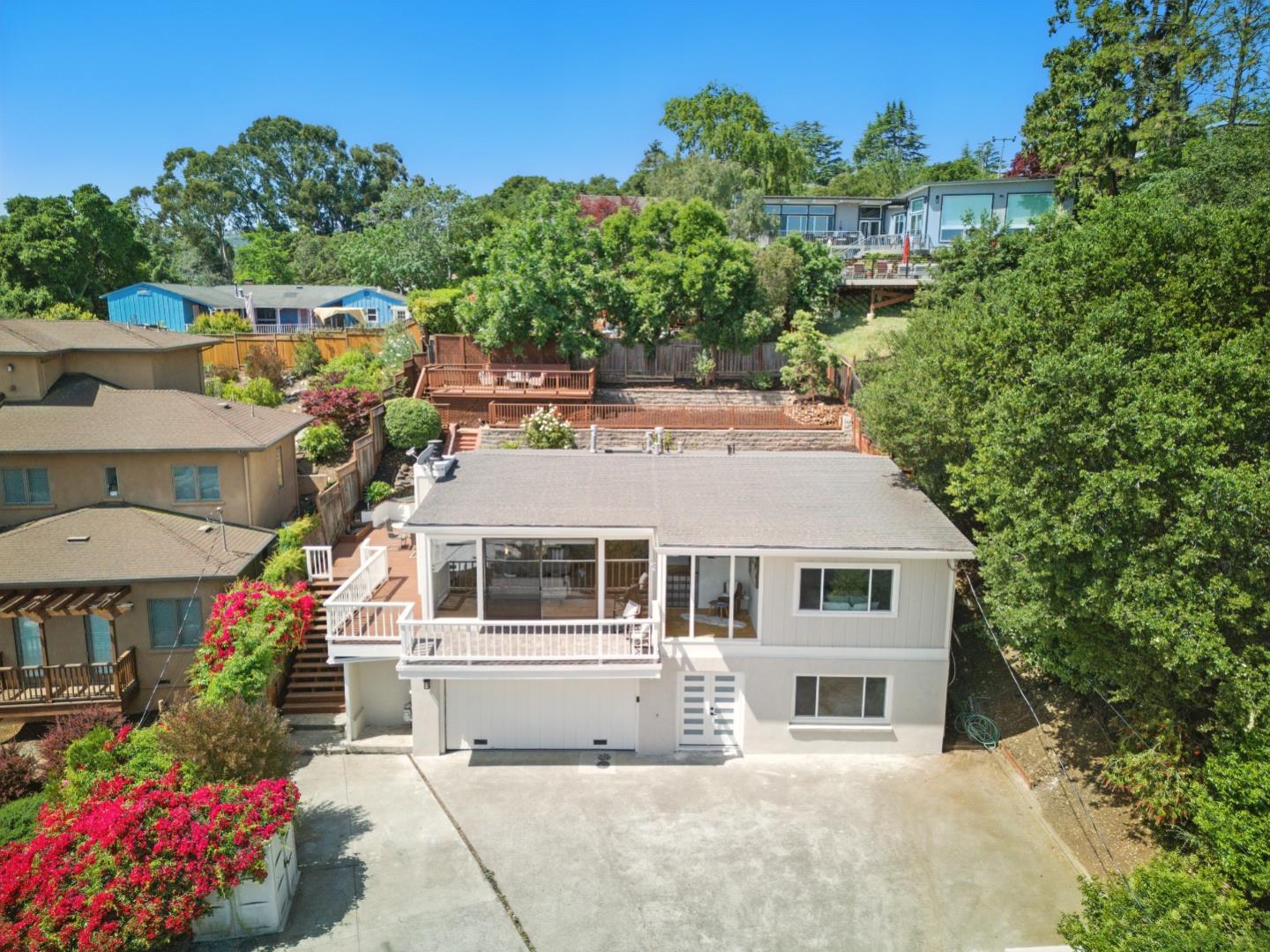 Detail Gallery Image 1 of 44 For 870 South Rd, Belmont,  CA 94002 - 3 Beds | 2 Baths