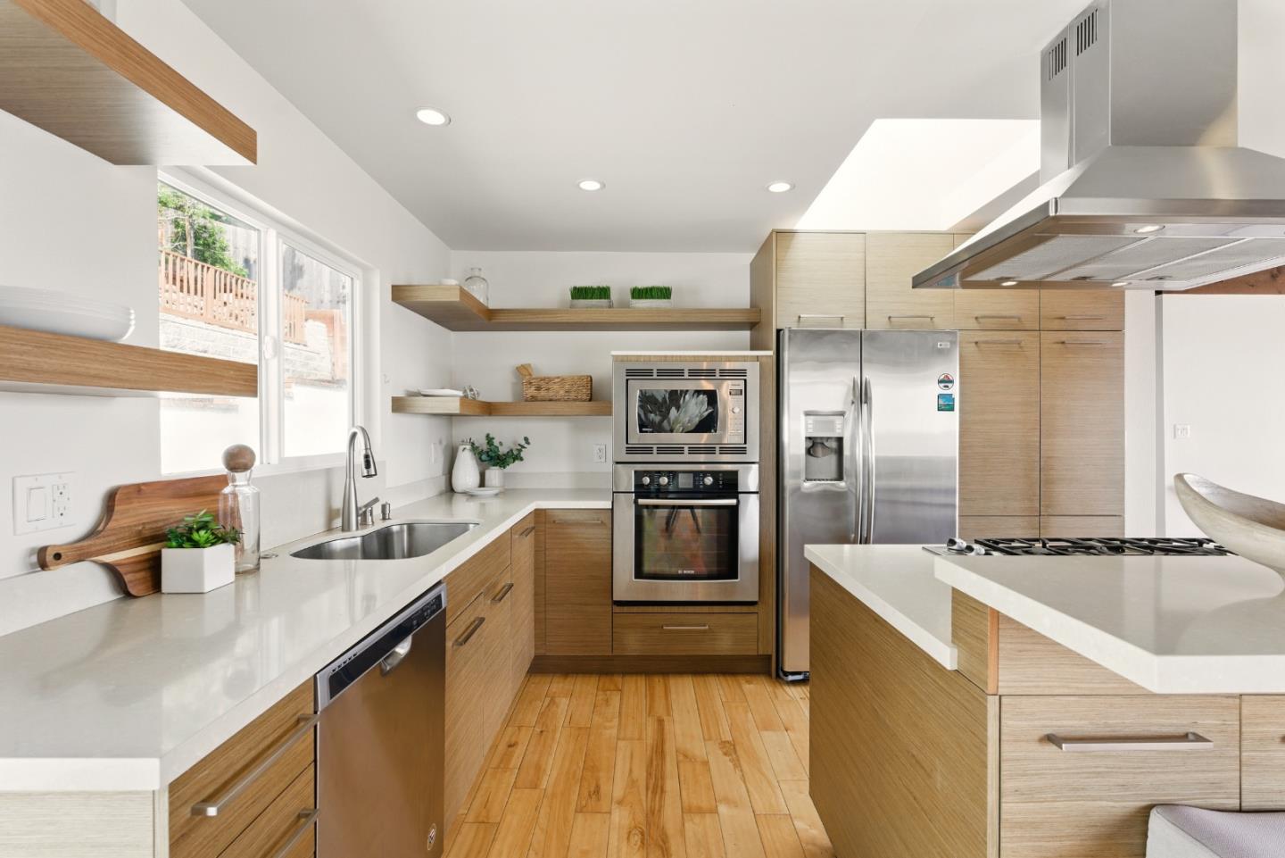 Detail Gallery Image 39 of 44 For 870 South Rd, Belmont,  CA 94002 - 3 Beds | 2 Baths