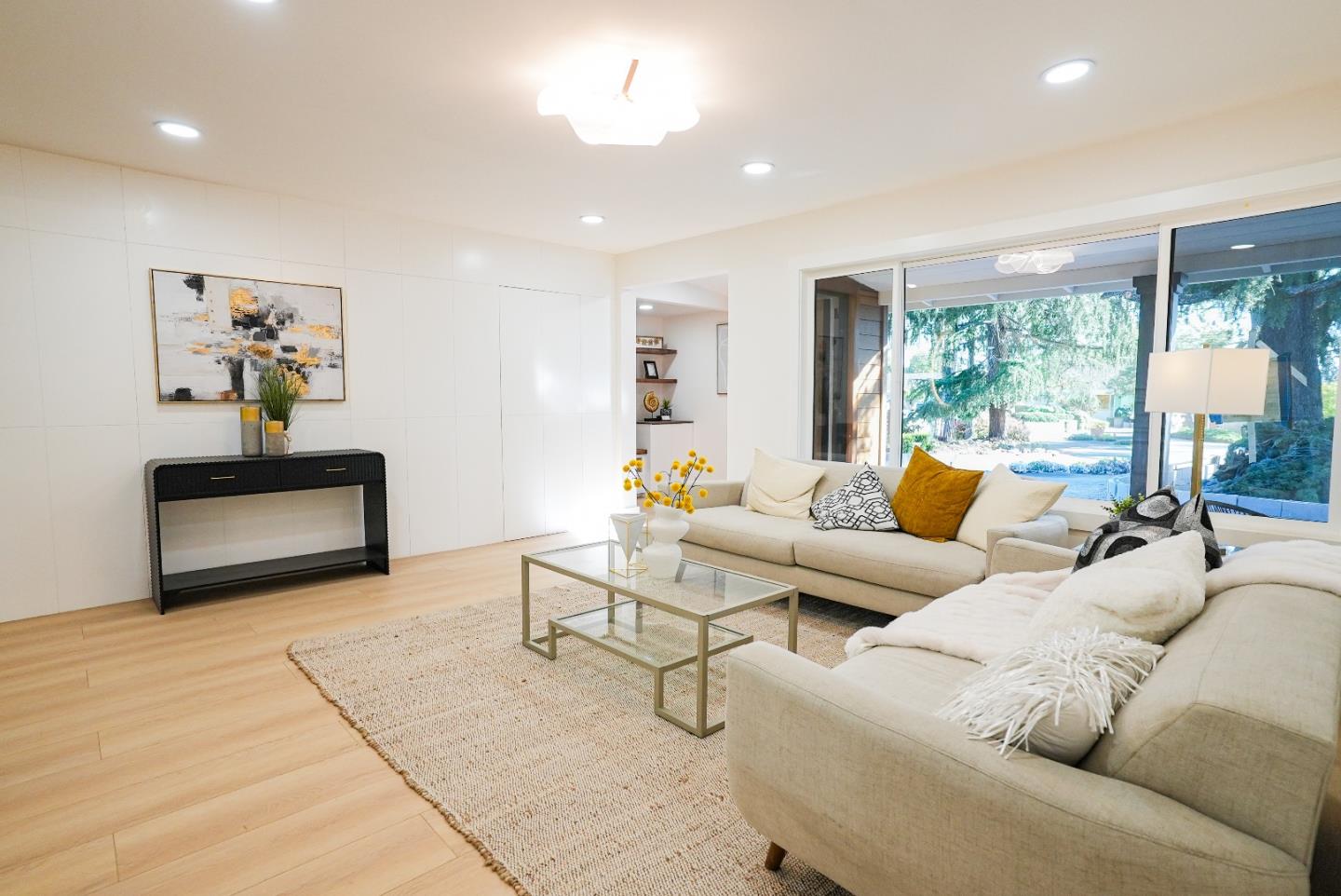Detail Gallery Image 3 of 39 For 10970 Ridgeview Ave, San Jose,  CA 95127 - 3 Beds | 2 Baths