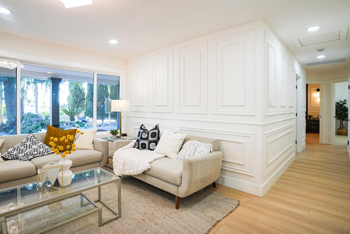Detail Gallery Image 6 of 39 For 10970 Ridgeview Ave, San Jose,  CA 95127 - 3 Beds | 2 Baths