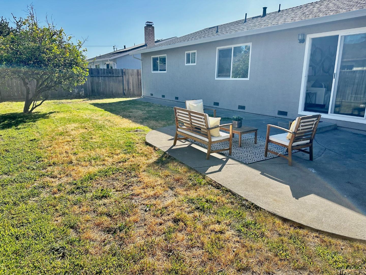 Detail Gallery Image 17 of 19 For 5906 Saint Paul Dr, Newark,  CA 94560 - 4 Beds | 2 Baths
