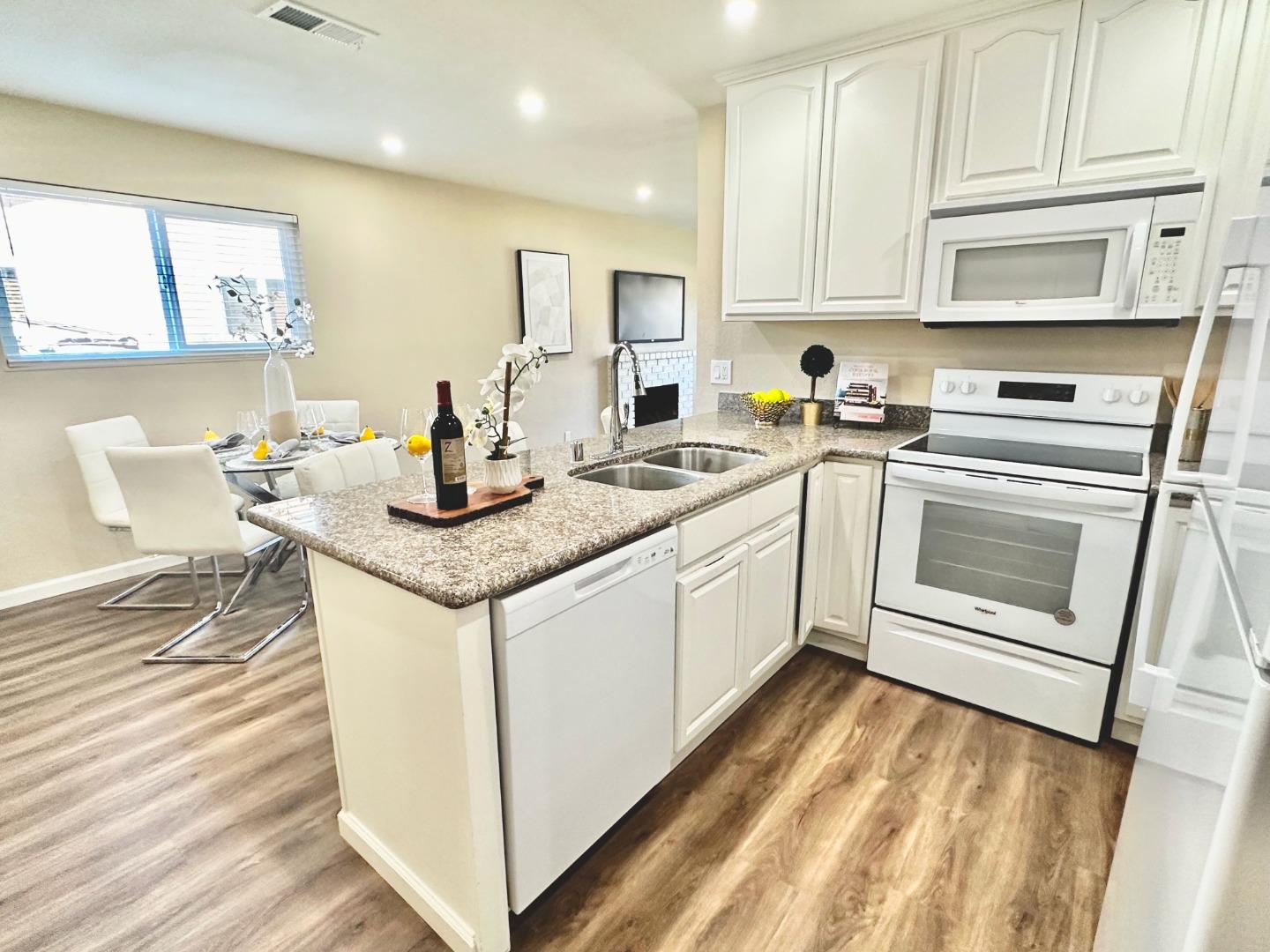 Detail Gallery Image 7 of 19 For 5906 Saint Paul Dr, Newark,  CA 94560 - 4 Beds | 2 Baths