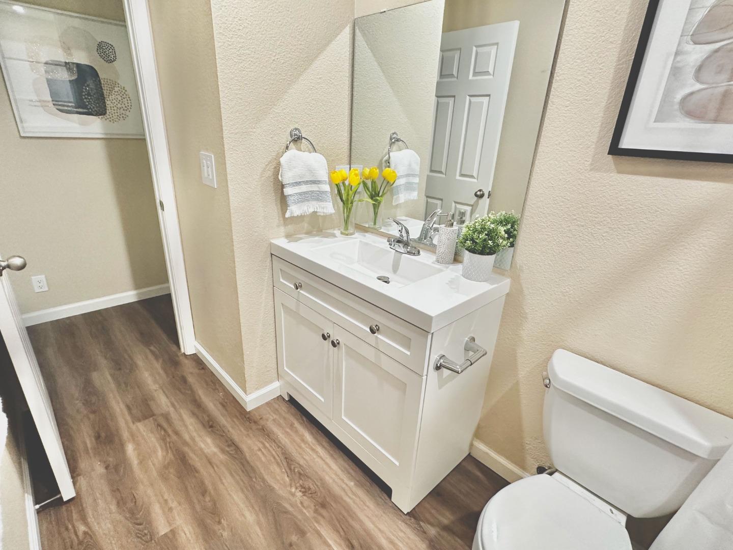 Detail Gallery Image 9 of 19 For 5906 Saint Paul Dr, Newark,  CA 94560 - 4 Beds | 2 Baths
