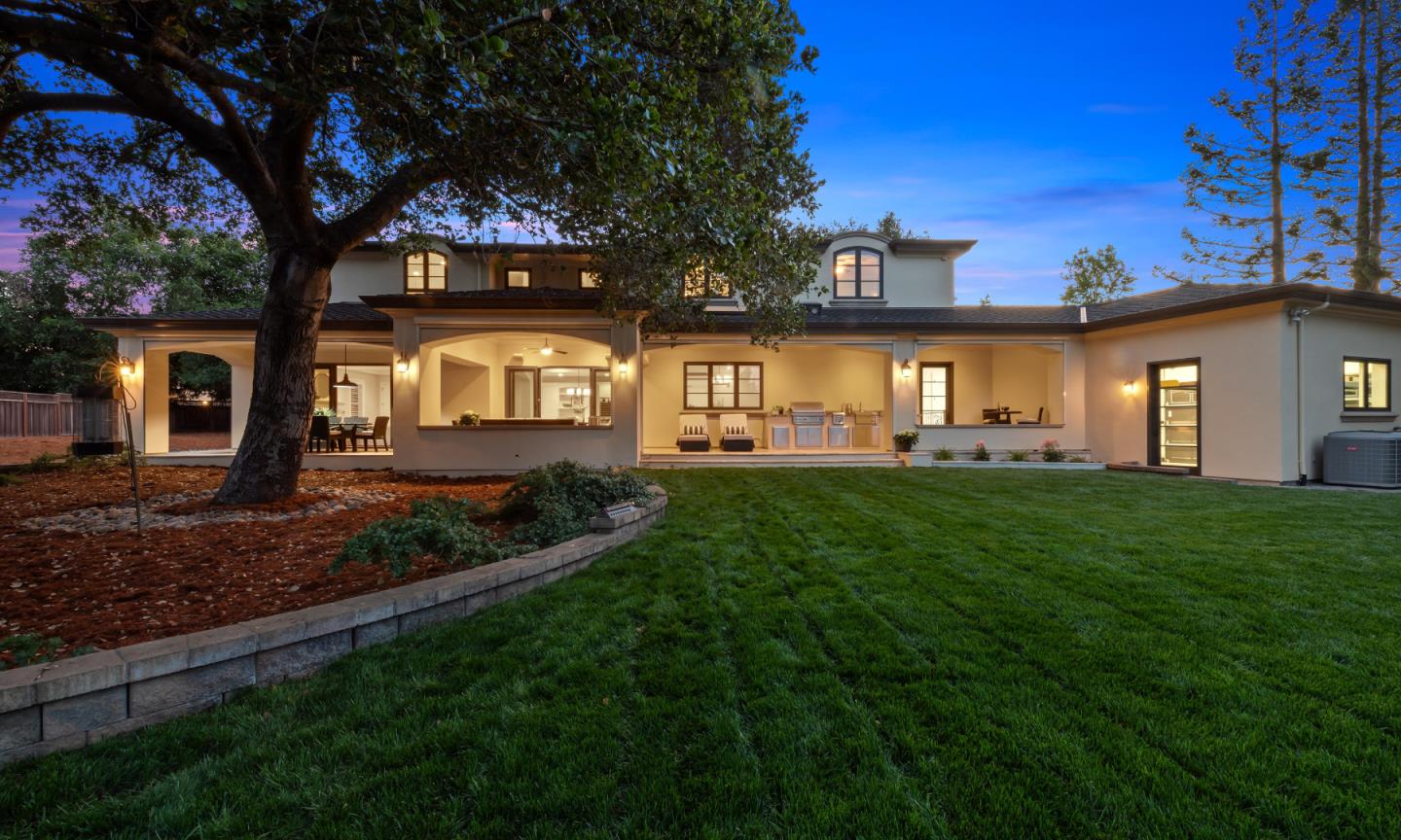 Detail Gallery Image 2 of 13 For 20888 Ashley Way, Saratoga,  CA 95070 - 5 Beds | 5/1 Baths