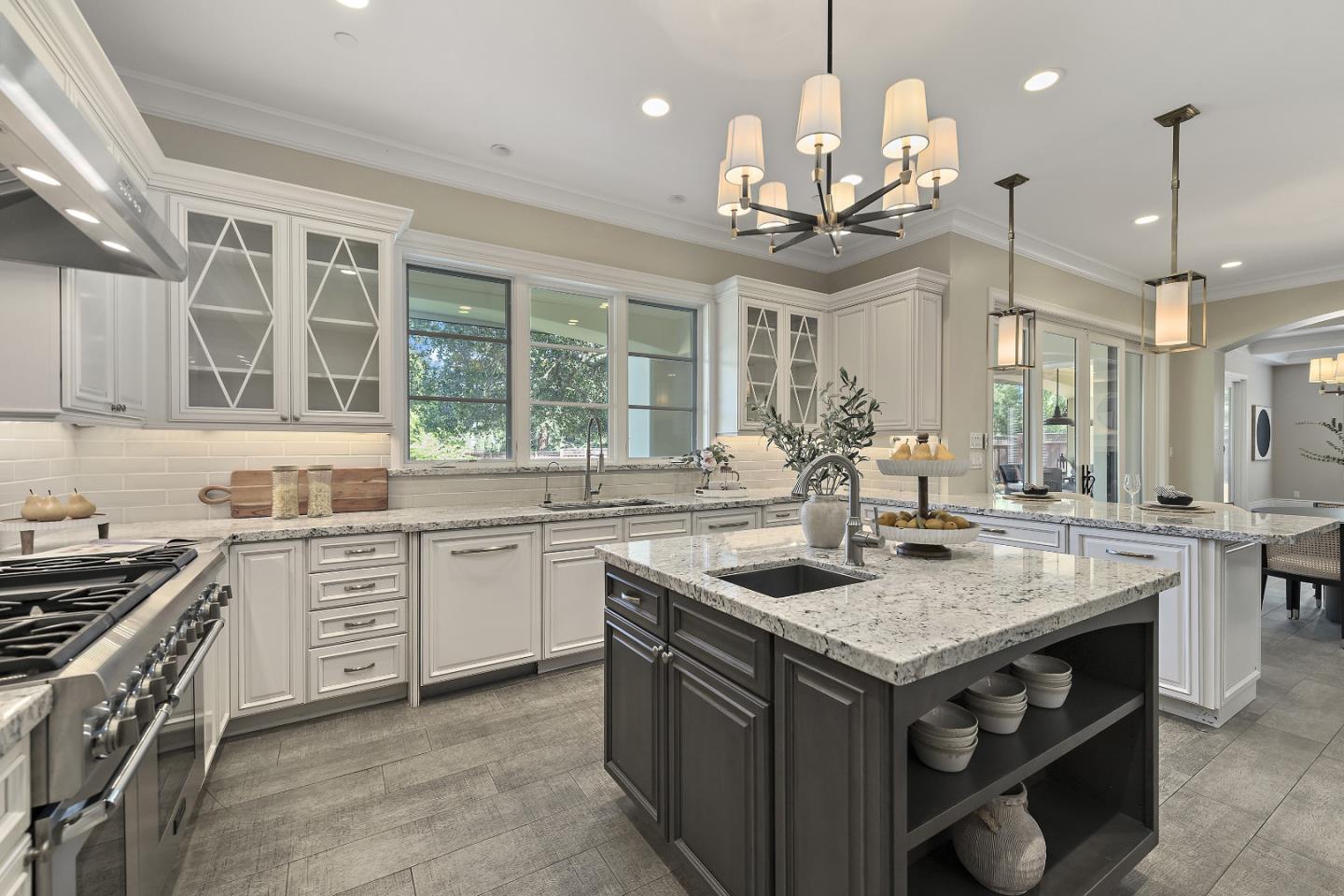 Detail Gallery Image 7 of 13 For 20888 Ashley Way, Saratoga,  CA 95070 - 5 Beds | 5/1 Baths
