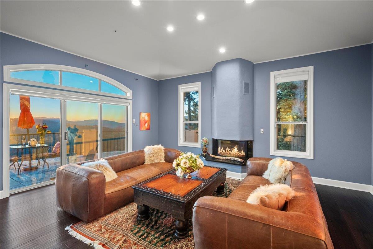 Detail Gallery Image 17 of 52 For 54 Old Orchard Rd, Los Gatos,  CA 95033 - 4 Beds | 5 Baths