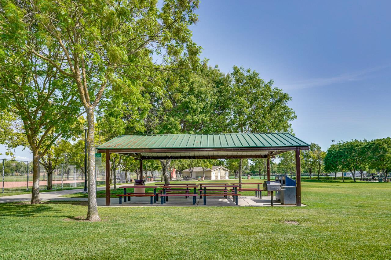Detail Gallery Image 76 of 77 For 2172 Arlington Way, San Ramon,  CA 94582 - 3 Beds | 2/1 Baths