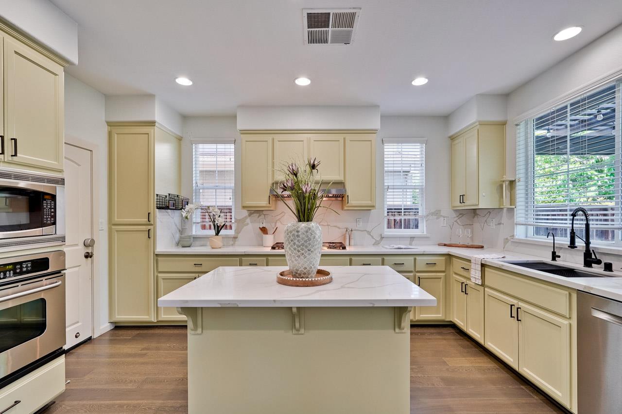Detail Gallery Image 9 of 77 For 2172 Arlington Way, San Ramon,  CA 94582 - 3 Beds | 2/1 Baths