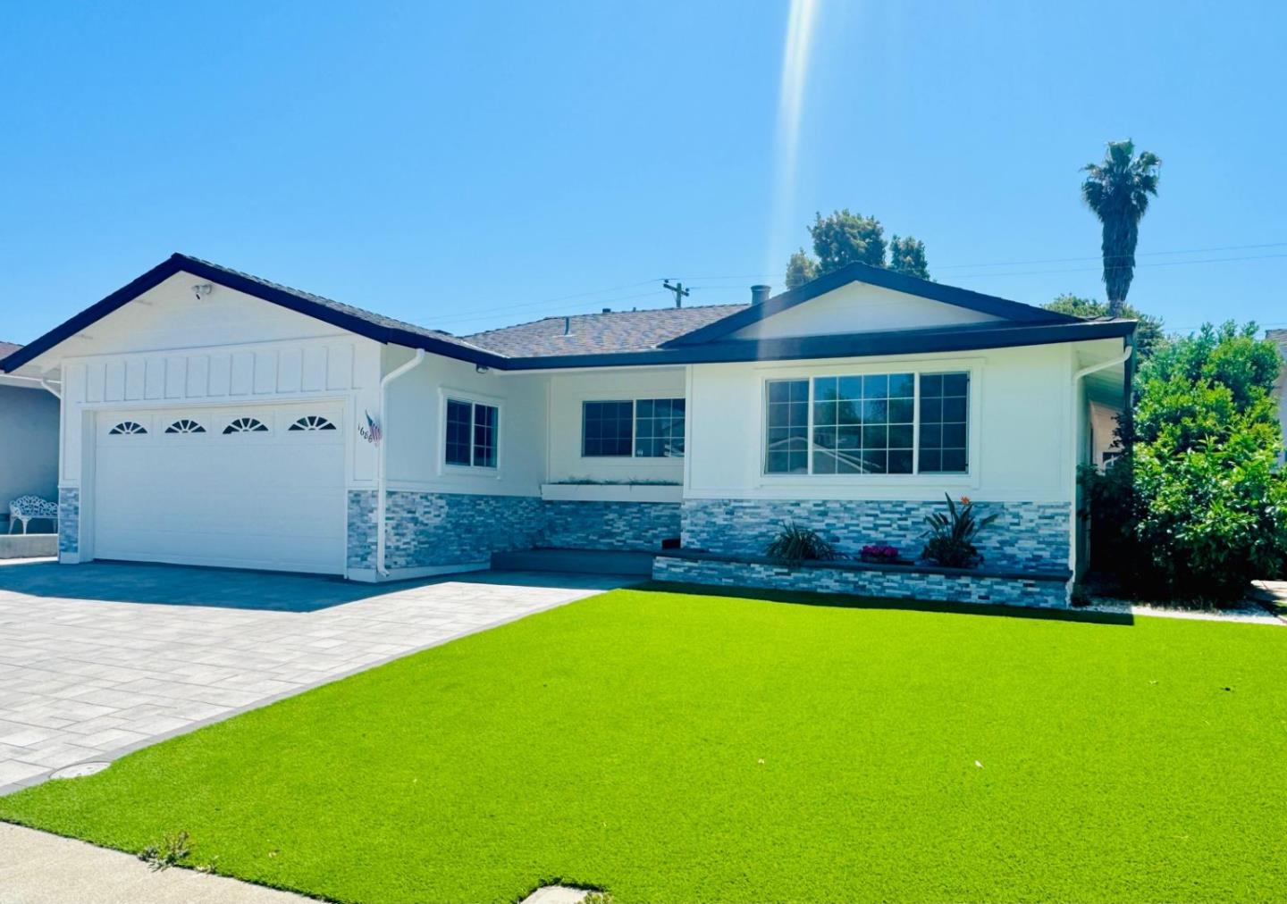 Detail Gallery Image 2 of 34 For 1686 Shenandoah Ave, Milpitas,  CA 95035 - 4 Beds | 2 Baths