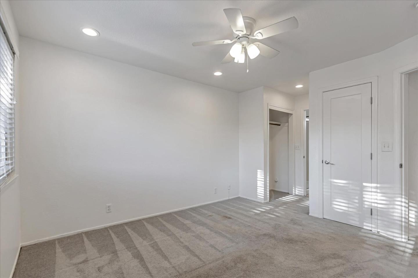 Detail Gallery Image 19 of 32 For 482 Coyote Creek Cir, San Jose,  CA 95116 - 2 Beds | 2 Baths