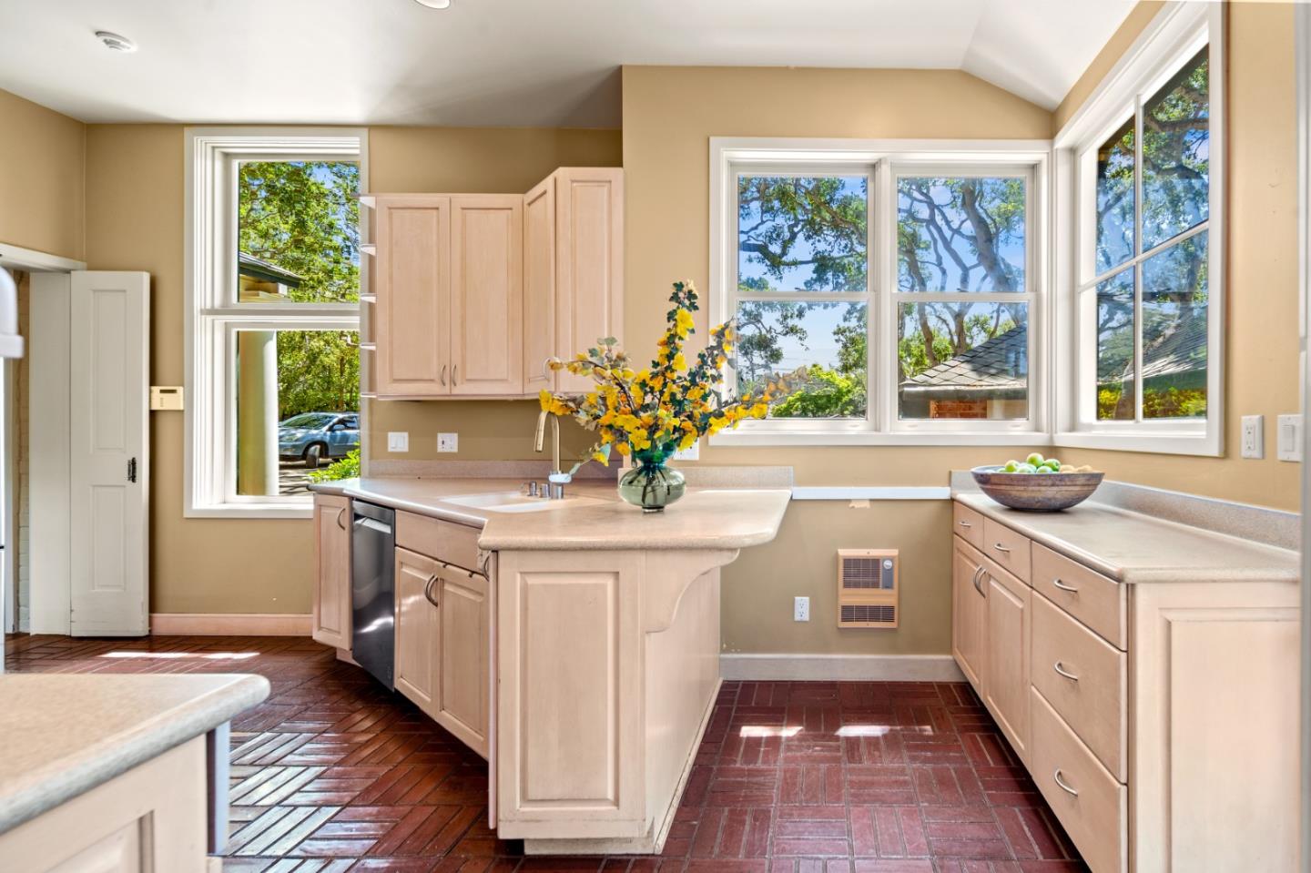 Detail Gallery Image 15 of 43 For 0 Junipero, Carmel,  CA 93923 - 5 Beds | 4 Baths