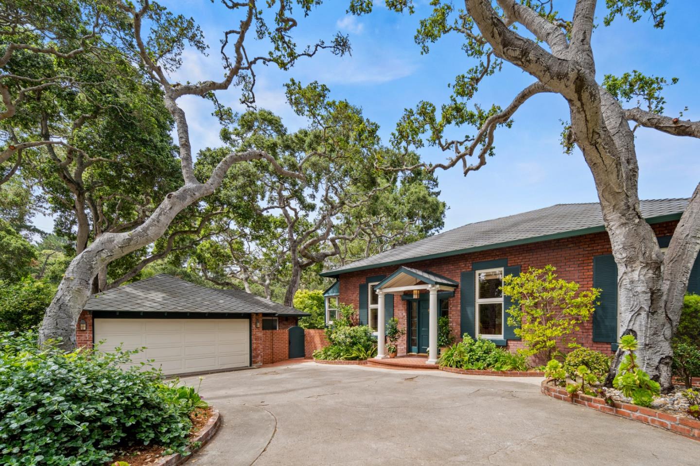 Detail Gallery Image 3 of 43 For 0 Junipero, Carmel,  CA 93923 - 5 Beds | 4 Baths