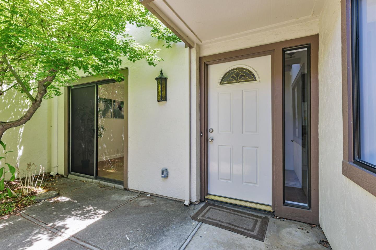 Detail Gallery Image 5 of 55 For 6251 Blauer Ln, San Jose,  CA 95135 - 2 Beds | 2 Baths