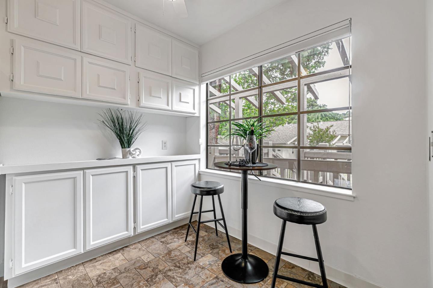 Detail Gallery Image 15 of 52 For 5183 Cribari Knls, San Jose,  CA 95135 - 2 Beds | 2 Baths