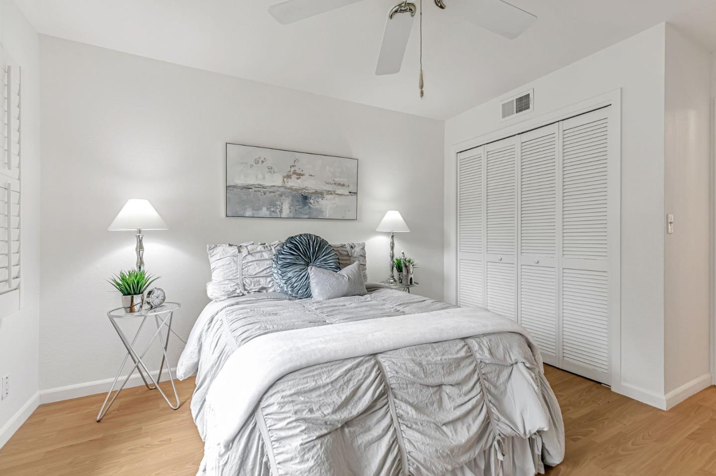 Detail Gallery Image 23 of 52 For 5183 Cribari Knls, San Jose,  CA 95135 - 2 Beds | 2 Baths