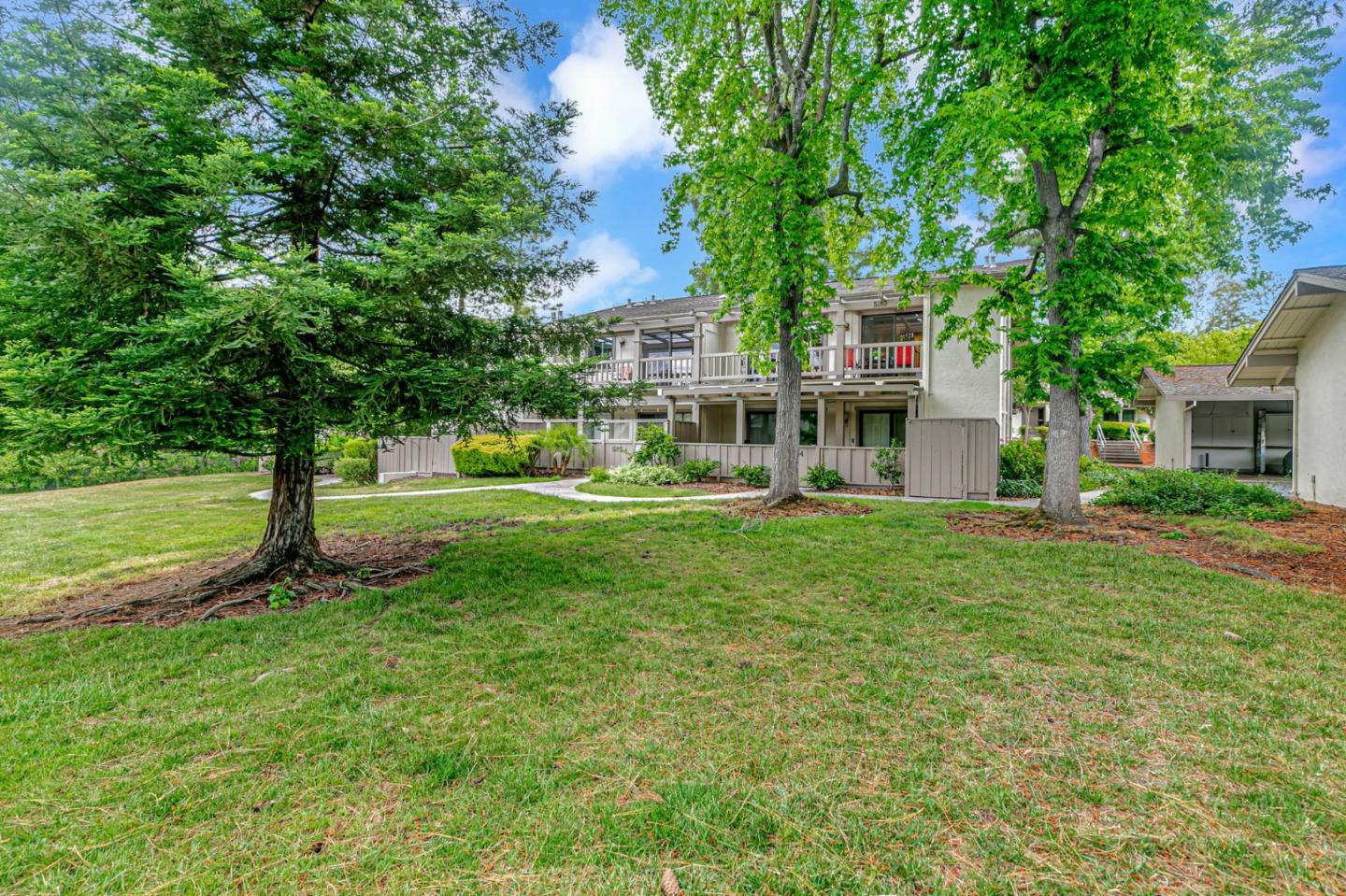Detail Gallery Image 35 of 52 For 5183 Cribari Knls, San Jose,  CA 95135 - 2 Beds | 2 Baths