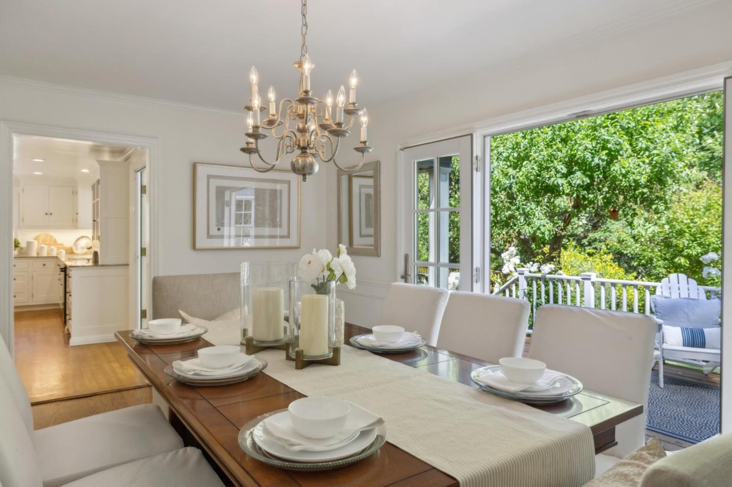 Detail Gallery Image 20 of 85 For 807 Crystal Springs Rd, Hillsborough,  CA 94010 - 4 Beds | 3/2 Baths