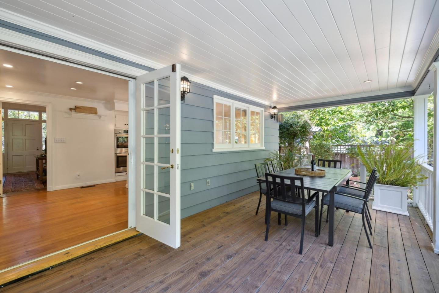 Detail Gallery Image 26 of 85 For 807 Crystal Springs Rd, Hillsborough,  CA 94010 - 4 Beds | 3/2 Baths