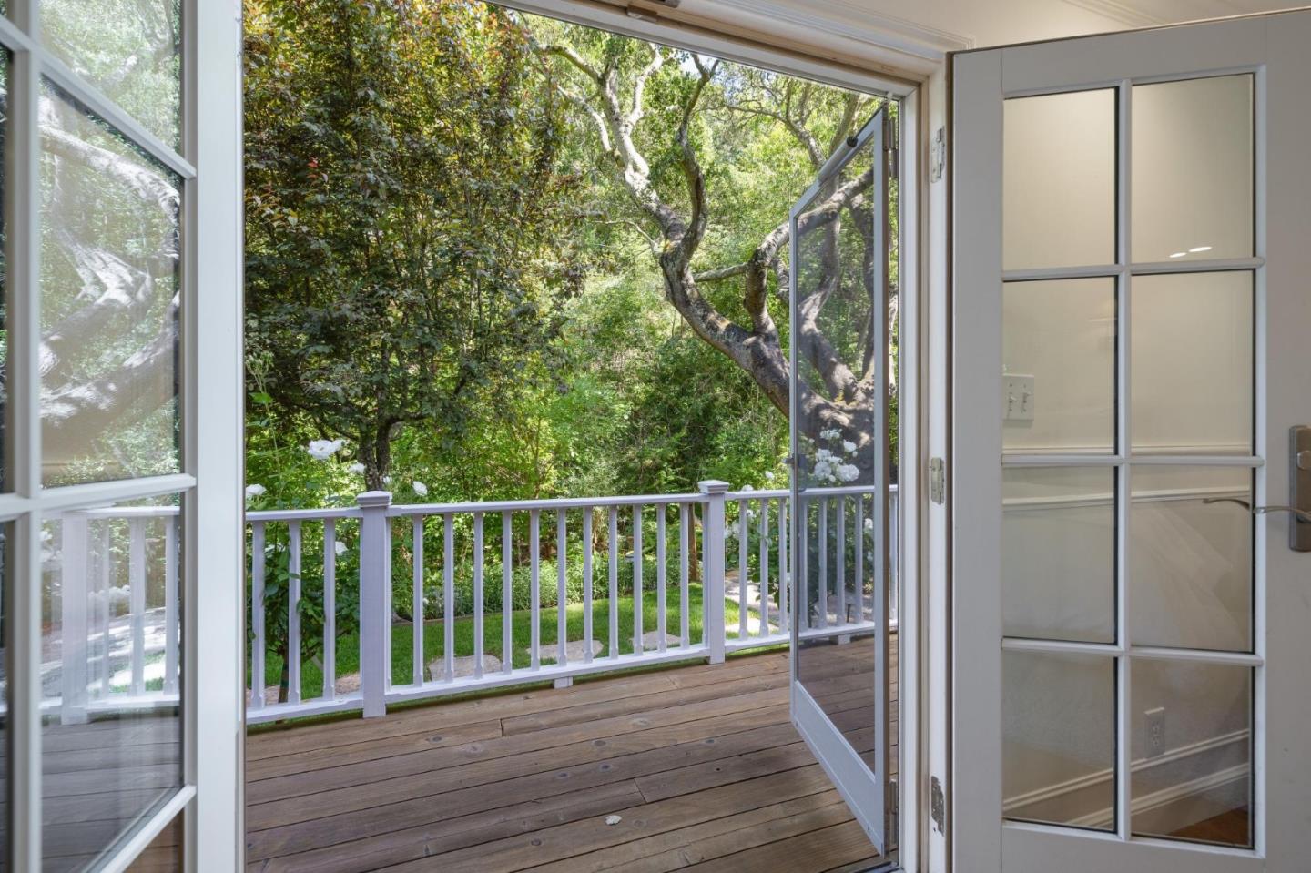 Detail Gallery Image 44 of 85 For 807 Crystal Springs Rd, Hillsborough,  CA 94010 - 4 Beds | 3/2 Baths