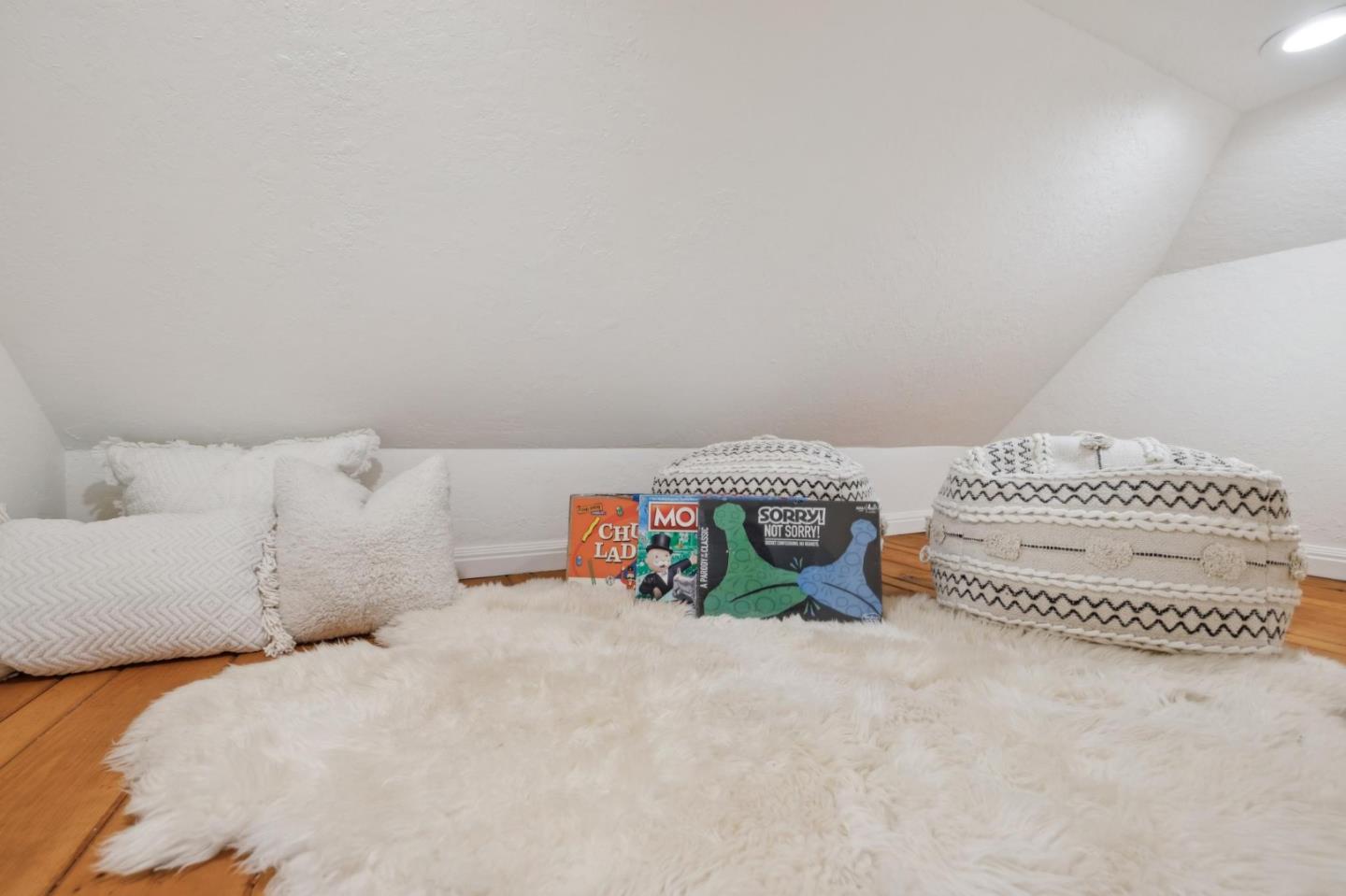 Detail Gallery Image 52 of 85 For 807 Crystal Springs Rd, Hillsborough,  CA 94010 - 4 Beds | 3/2 Baths