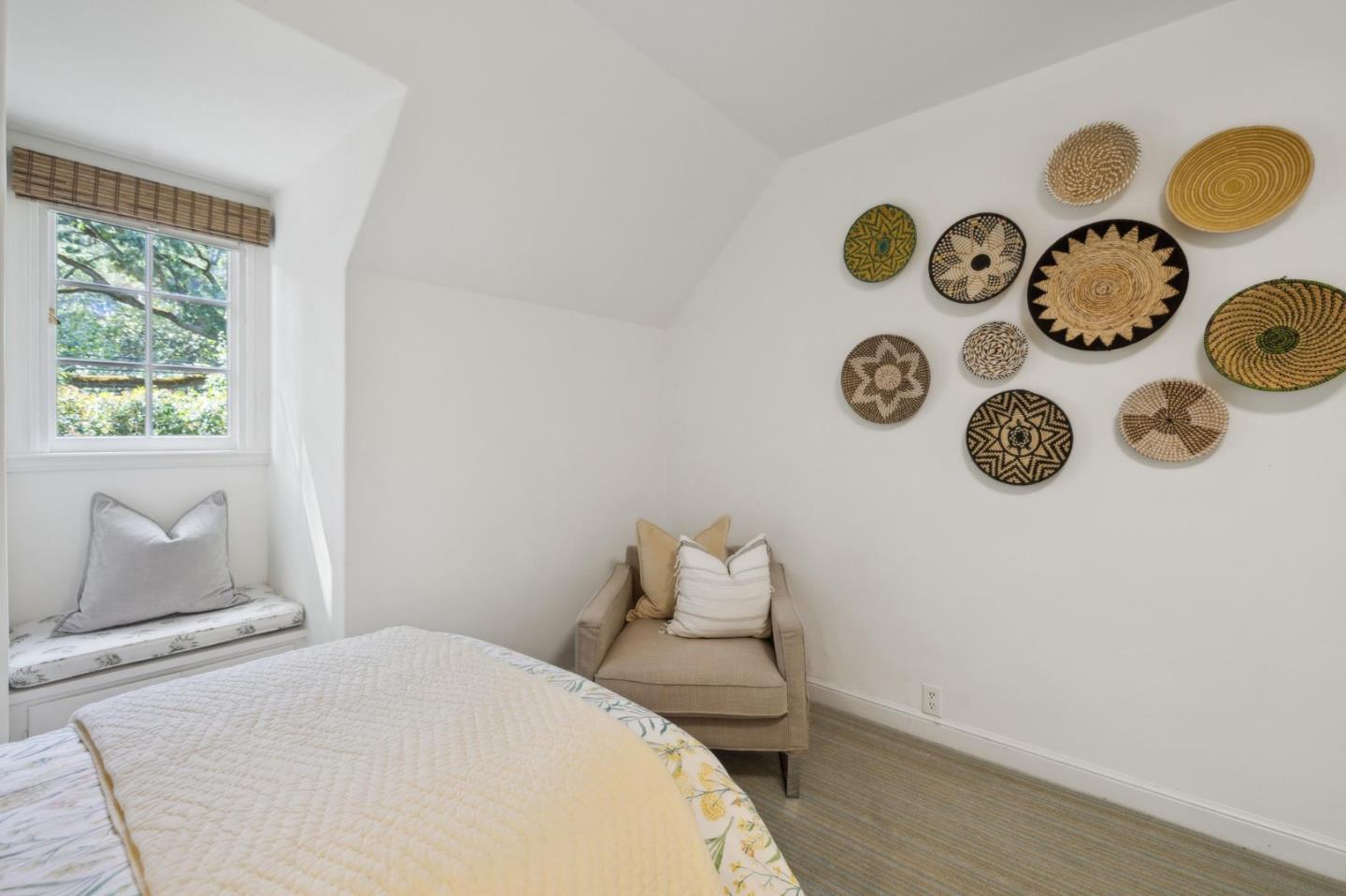 Detail Gallery Image 55 of 85 For 807 Crystal Springs Rd, Hillsborough,  CA 94010 - 4 Beds | 3/2 Baths