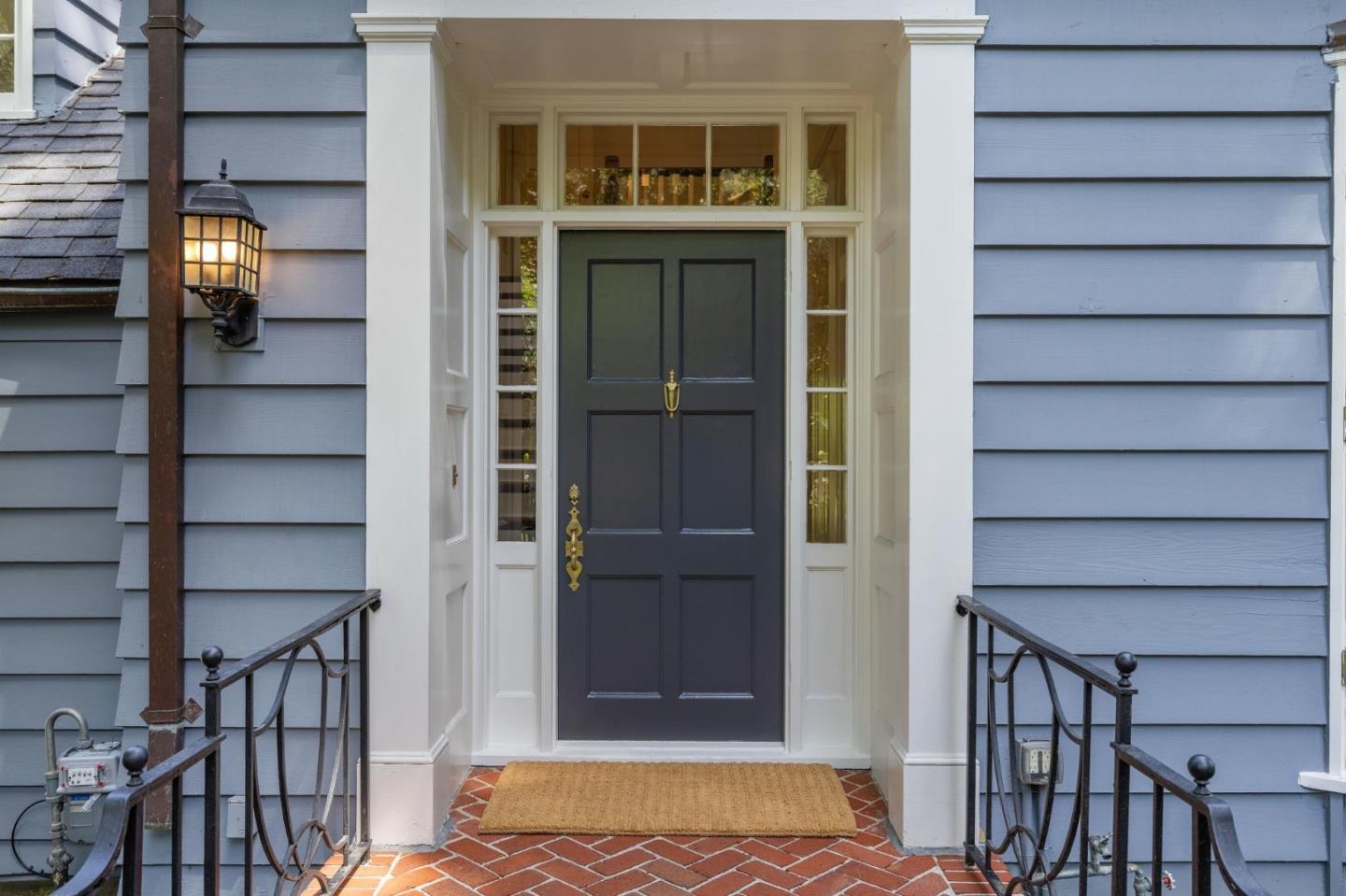 Detail Gallery Image 7 of 85 For 807 Crystal Springs Rd, Hillsborough,  CA 94010 - 4 Beds | 3/2 Baths