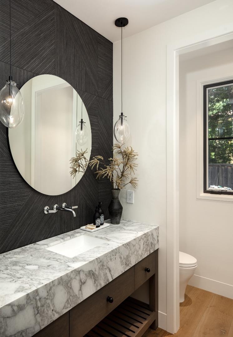 Detail Gallery Image 17 of 57 For 240 Valparaiso Ave, Atherton,  CA 94027 - 6 Beds | 6/1 Baths
