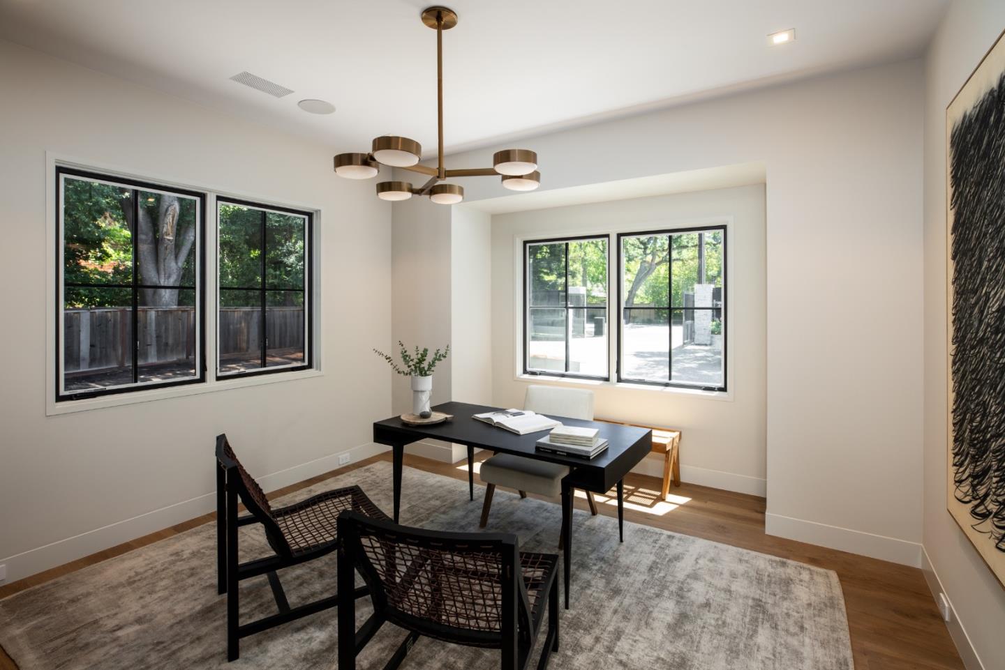 Detail Gallery Image 26 of 57 For 240 Valparaiso Ave, Atherton,  CA 94027 - 6 Beds | 6/1 Baths