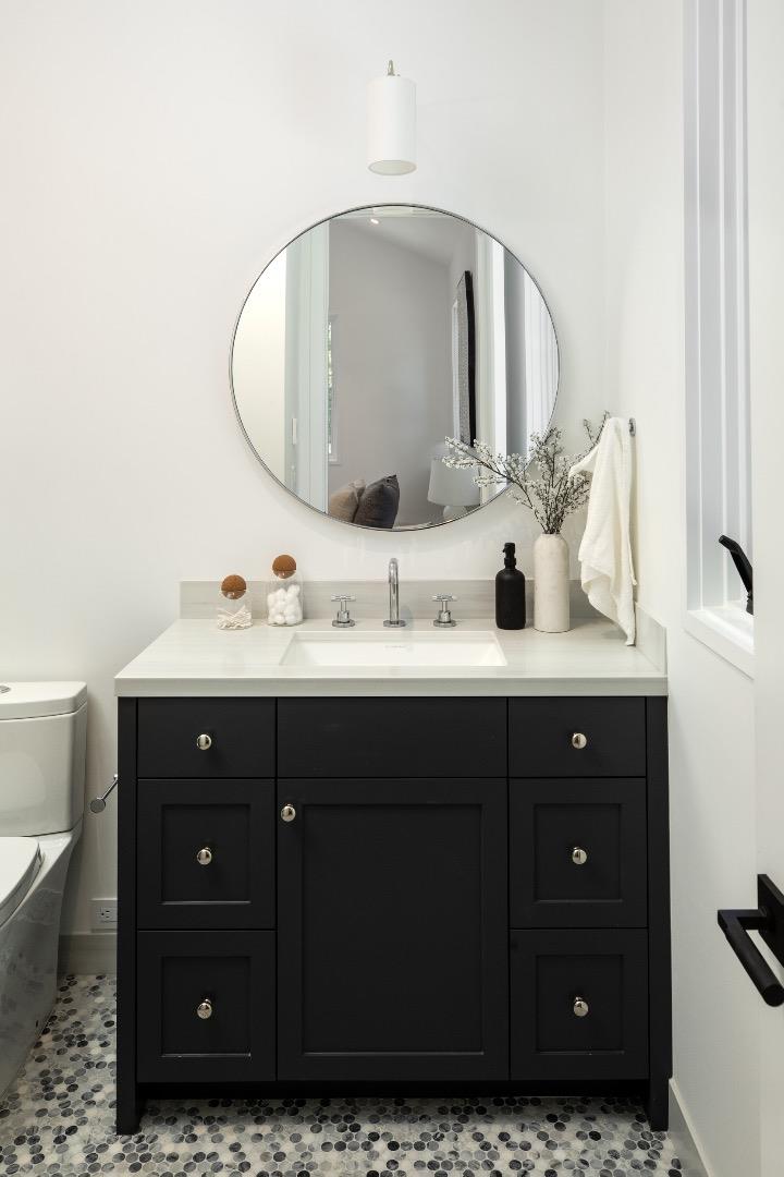 Detail Gallery Image 28 of 57 For 240 Valparaiso Ave, Atherton,  CA 94027 - 6 Beds | 6/1 Baths